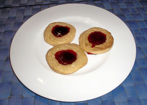 Brombeer-Makronen