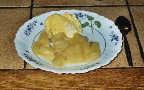 Flambierte Ananas