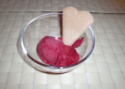 Himbeer-Kokos-Eis