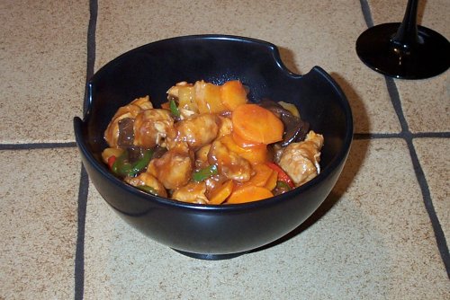 Hähnchen mit süß-saurer Sauce