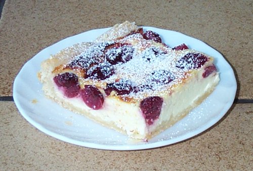 Quark-Kirsch-Kuchen