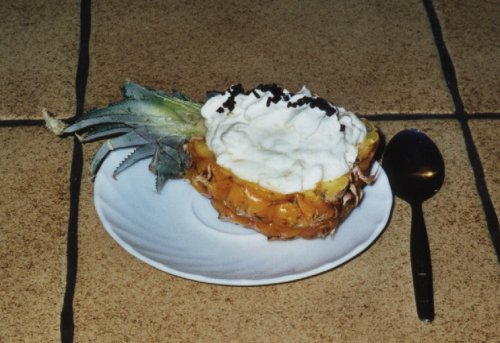 Ananas mit Rum