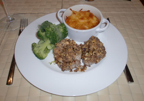 Schweinemedaillons mit Nusskruste
