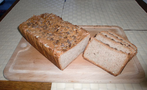 Sonnenblumenkernbrot mit Skyr