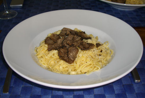 Tagliatelle mit Trüffeln