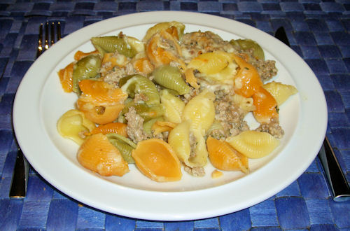 Überbackene Muschelnudeln mit Käse