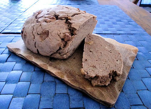 Walnuss-Vollkorn-Brot
