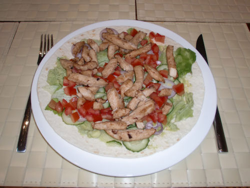 Wrap mit Hä,hnchen und Avocado
